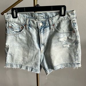 NWT! Gap denim shorts, size 29/8